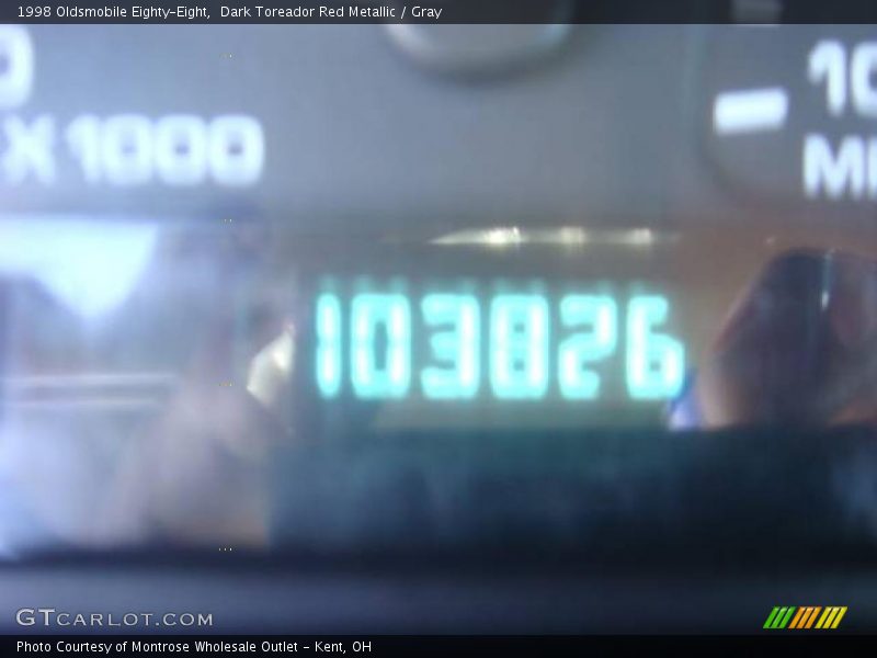 Dark Toreador Red Metallic / Gray 1998 Oldsmobile Eighty-Eight
