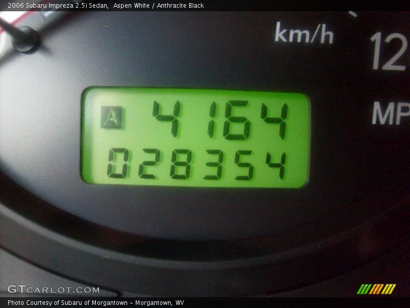 Aspen White / Anthracite Black 2006 Subaru Impreza 2.5i Sedan