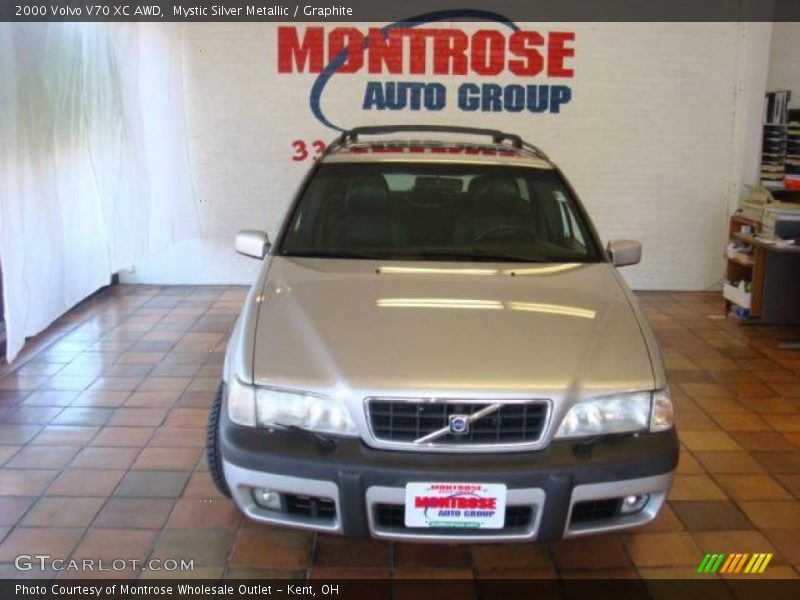 Mystic Silver Metallic / Graphite 2000 Volvo V70 XC AWD