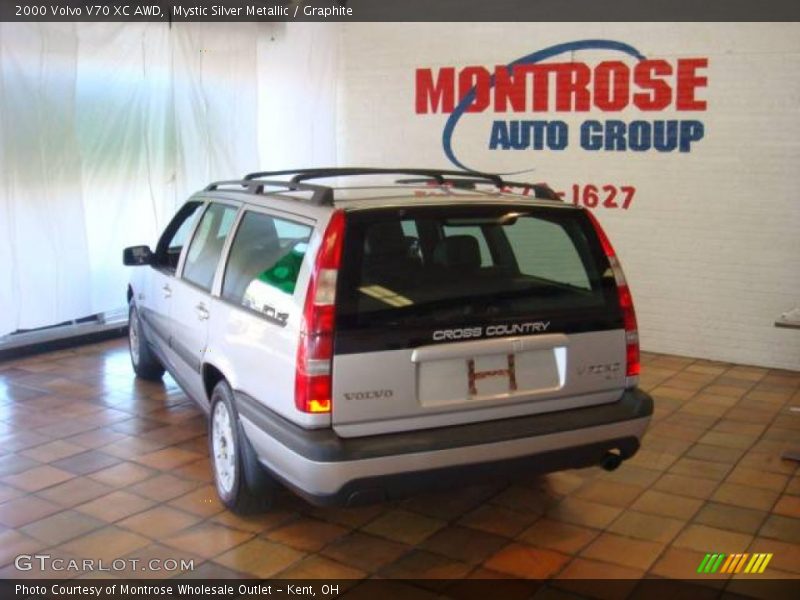 Mystic Silver Metallic / Graphite 2000 Volvo V70 XC AWD