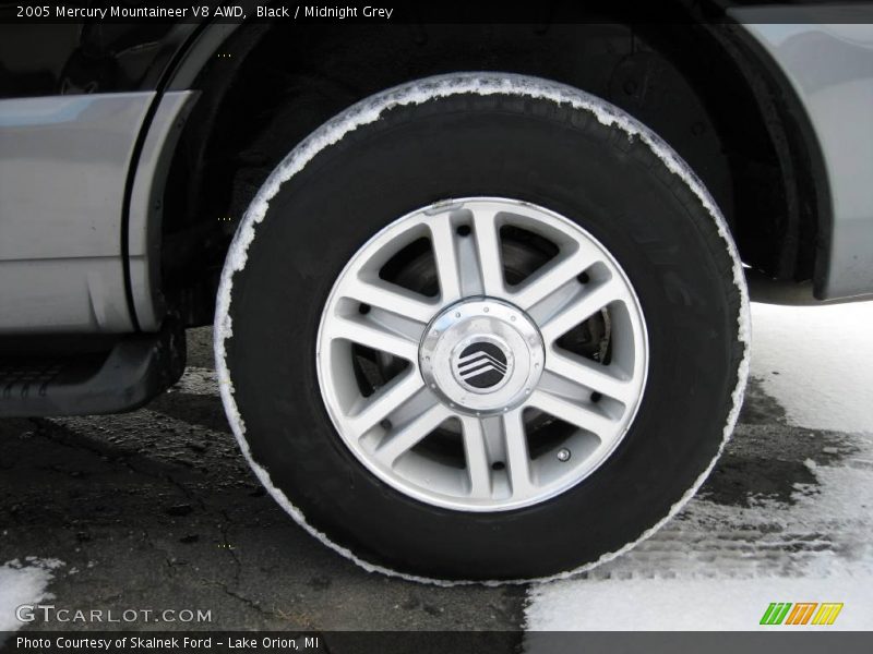 Black / Midnight Grey 2005 Mercury Mountaineer V8 AWD