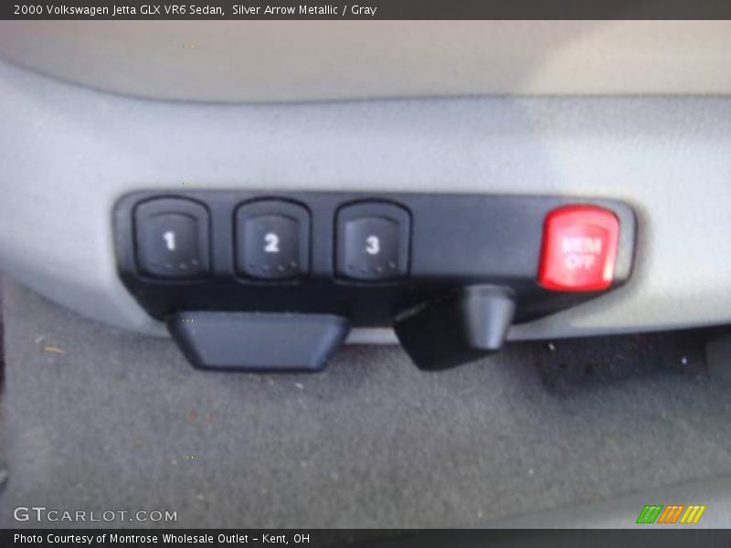 Silver Arrow Metallic / Gray 2000 Volkswagen Jetta GLX VR6 Sedan