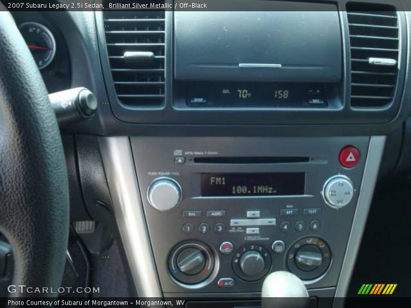 Brilliant Silver Metallic / Off-Black 2007 Subaru Legacy 2.5i Sedan