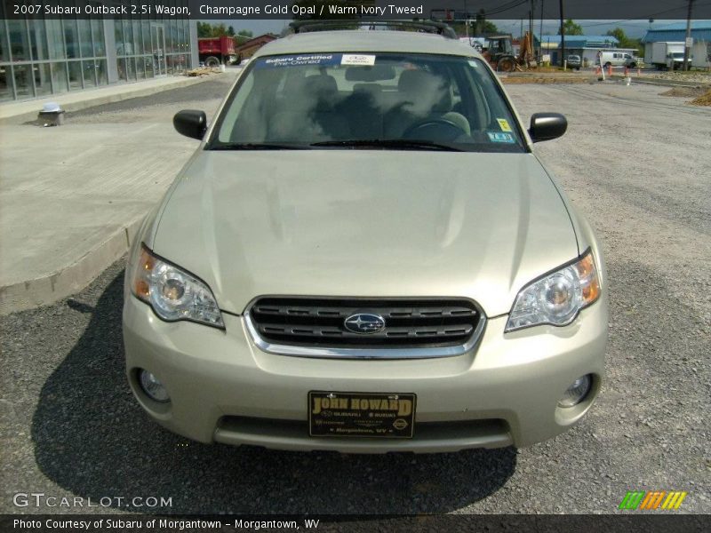 Champagne Gold Opal / Warm Ivory Tweed 2007 Subaru Outback 2.5i Wagon