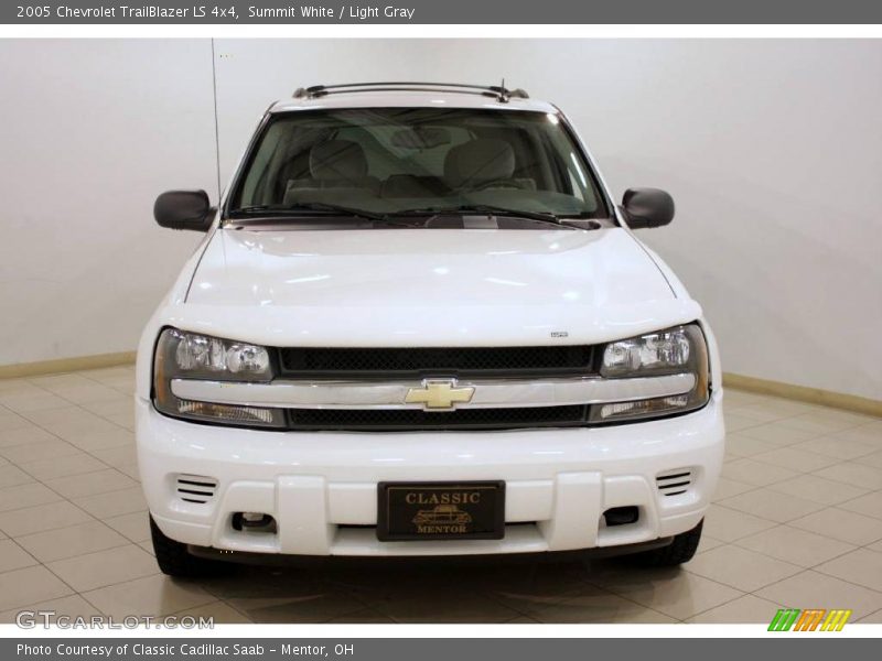 Summit White / Light Gray 2005 Chevrolet TrailBlazer LS 4x4