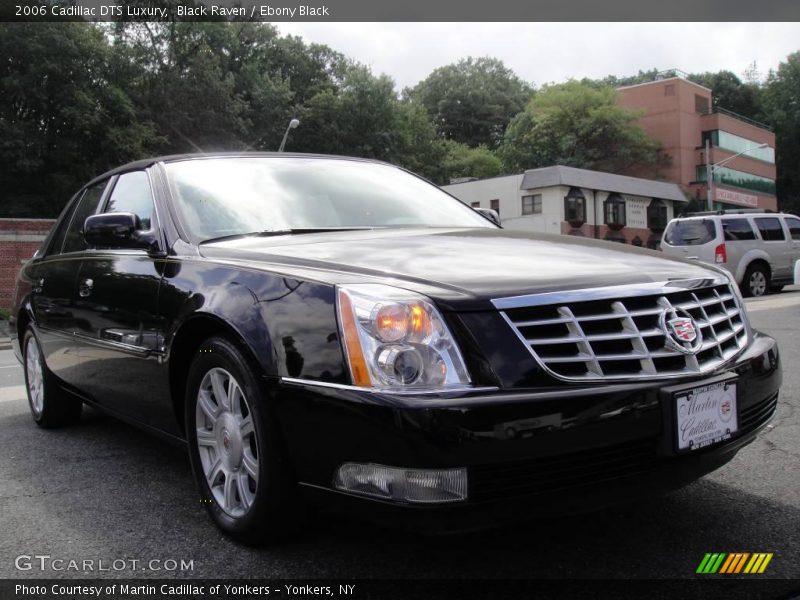 Black Raven / Ebony Black 2006 Cadillac DTS Luxury