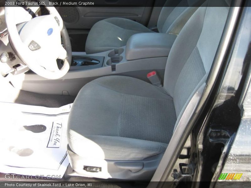 Black / Medium Graphite 2003 Ford Taurus SES