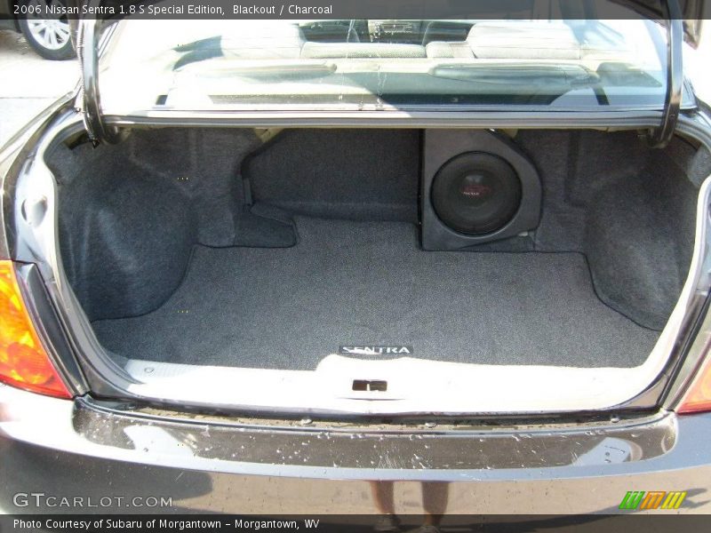 Blackout / Charcoal 2006 Nissan Sentra 1.8 S Special Edition