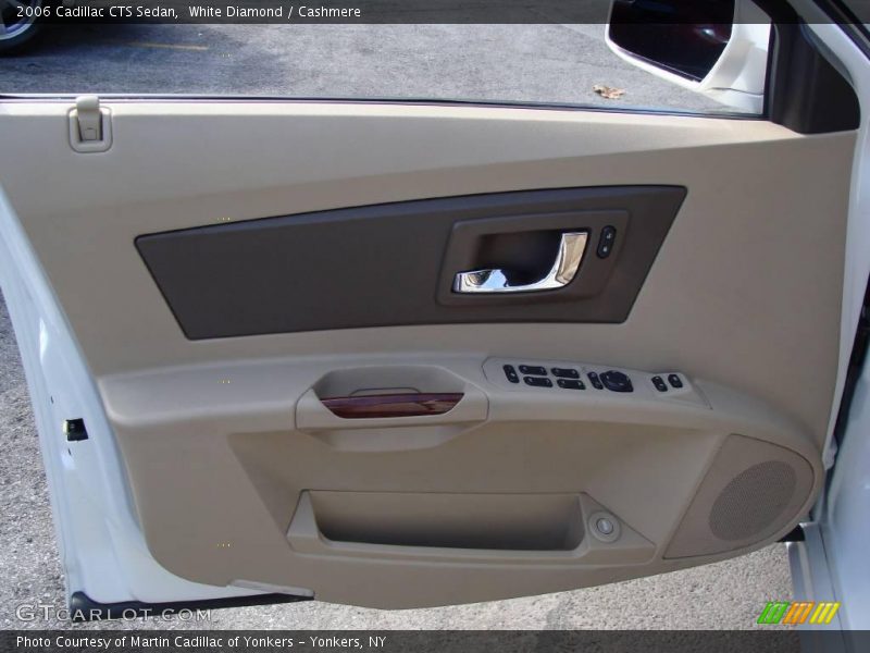 White Diamond / Cashmere 2006 Cadillac CTS Sedan