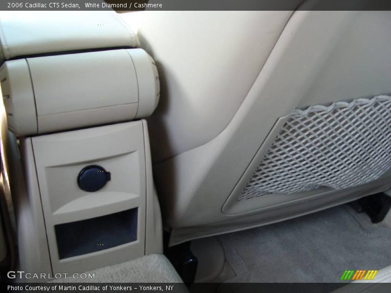 White Diamond / Cashmere 2006 Cadillac CTS Sedan