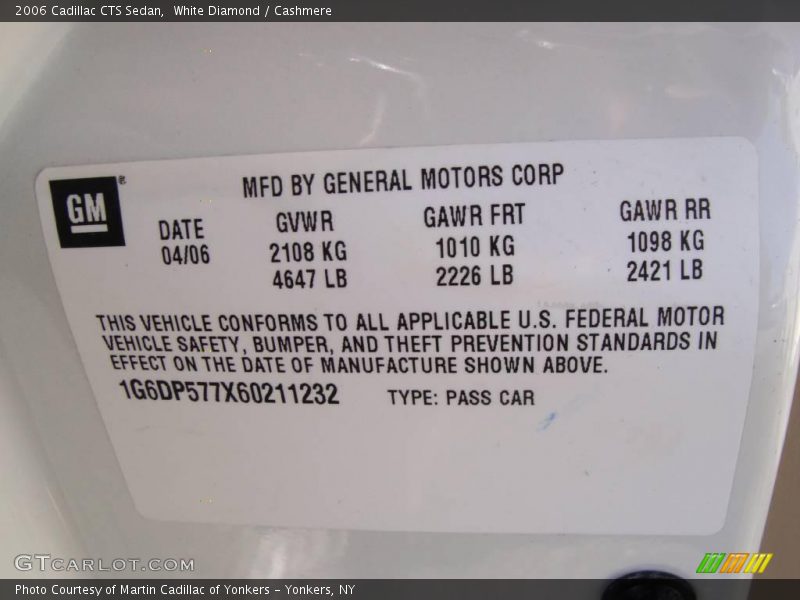 White Diamond / Cashmere 2006 Cadillac CTS Sedan