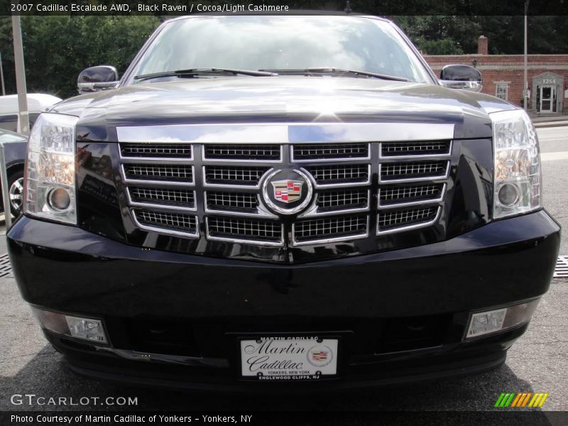 Black Raven / Cocoa/Light Cashmere 2007 Cadillac Escalade AWD