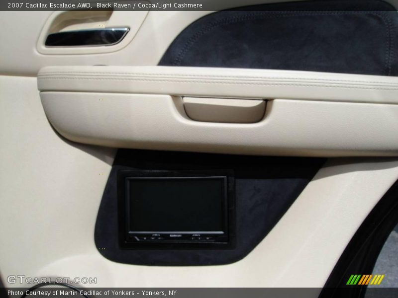 Black Raven / Cocoa/Light Cashmere 2007 Cadillac Escalade AWD