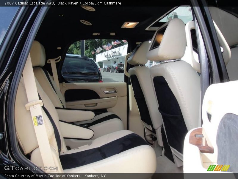 Black Raven / Cocoa/Light Cashmere 2007 Cadillac Escalade AWD