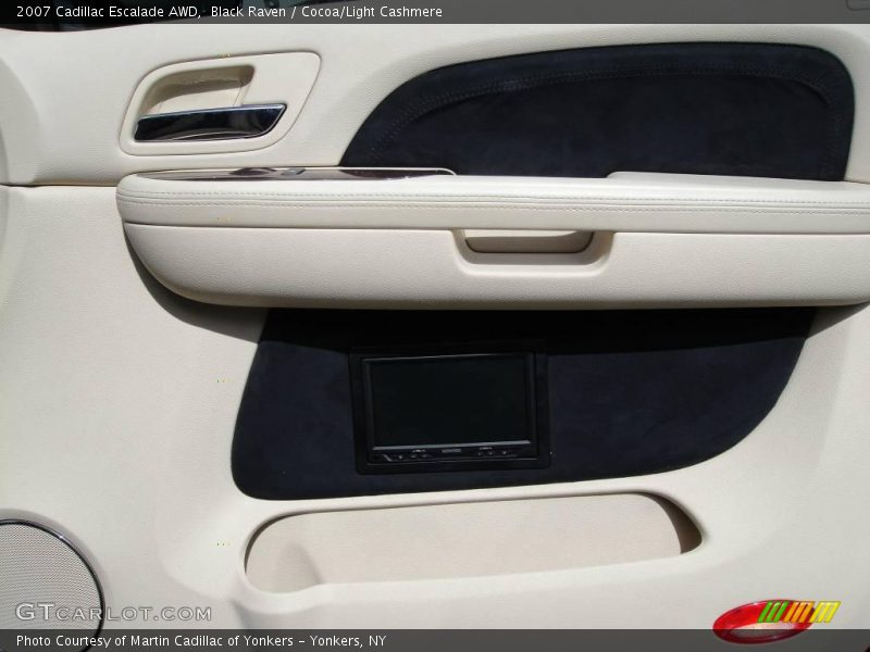 Black Raven / Cocoa/Light Cashmere 2007 Cadillac Escalade AWD