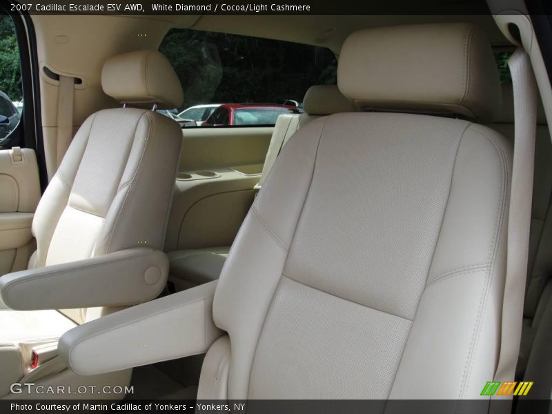 White Diamond / Cocoa/Light Cashmere 2007 Cadillac Escalade ESV AWD