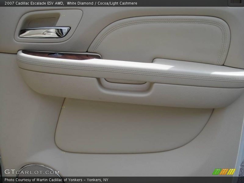 White Diamond / Cocoa/Light Cashmere 2007 Cadillac Escalade ESV AWD