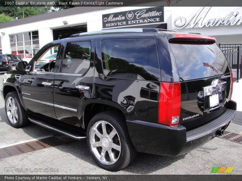 Black Raven / Cocoa/Light Cashmere 2007 Cadillac Escalade AWD