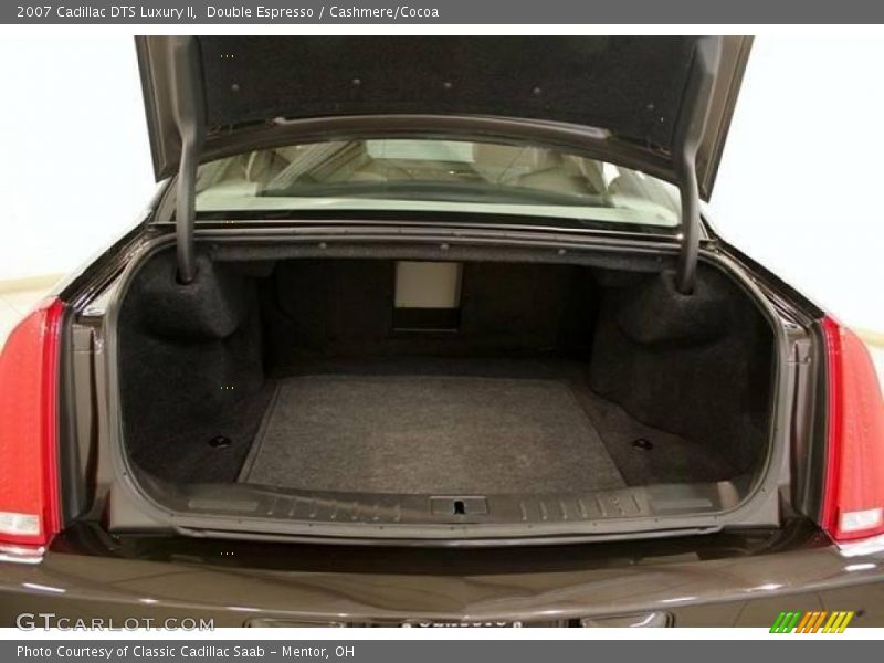 Double Espresso / Cashmere/Cocoa 2007 Cadillac DTS Luxury II