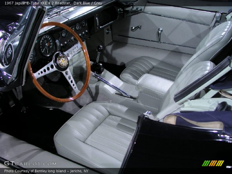 Dark Blue / Grey 1967 Jaguar E-Type XKE 4.2 Roadster