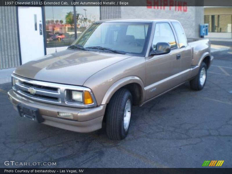 Light Autumnwood Metallic / Beige 1997 Chevrolet S10 LS Extended Cab