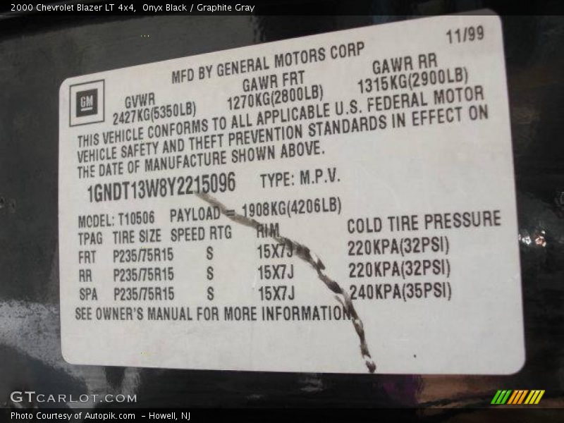 Onyx Black / Graphite Gray 2000 Chevrolet Blazer LT 4x4