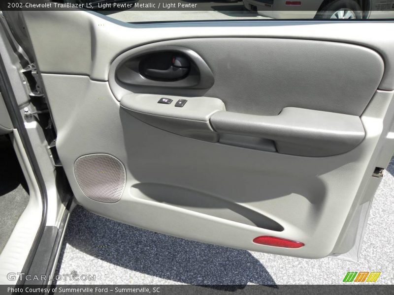 Light Pewter Metallic / Light Pewter 2002 Chevrolet TrailBlazer LS