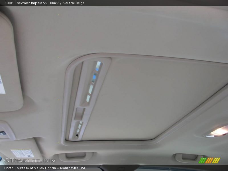 Black / Neutral Beige 2006 Chevrolet Impala SS