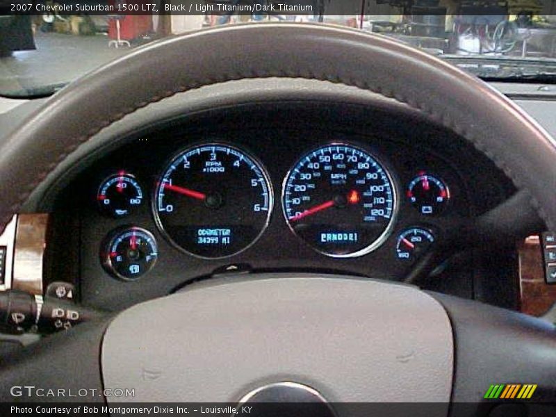 Black / Light Titanium/Dark Titanium 2007 Chevrolet Suburban 1500 LTZ
