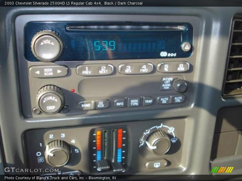 Black / Dark Charcoal 2003 Chevrolet Silverado 2500HD LS Regular Cab 4x4