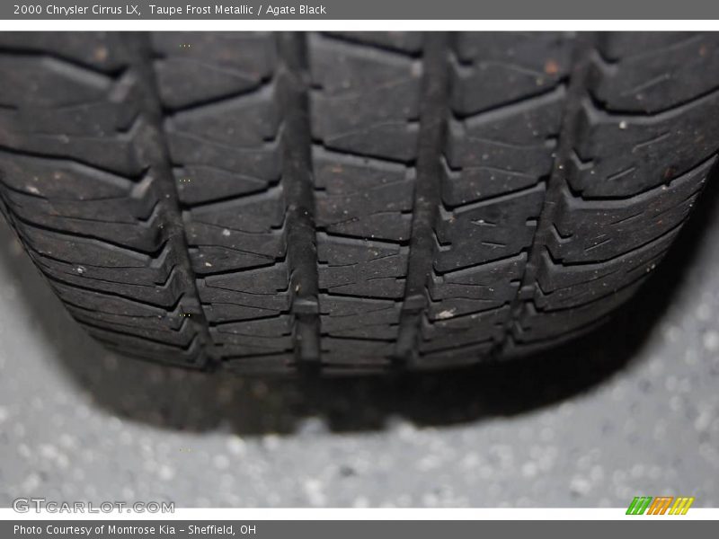 Taupe Frost Metallic / Agate Black 2000 Chrysler Cirrus LX