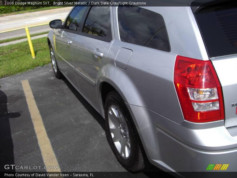 Bright Silver Metallic / Dark Slate Gray/Light Graystone 2006 Dodge Magnum SXT