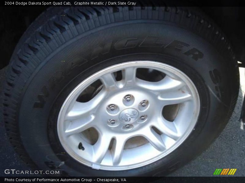 Graphite Metallic / Dark Slate Gray 2004 Dodge Dakota Sport Quad Cab