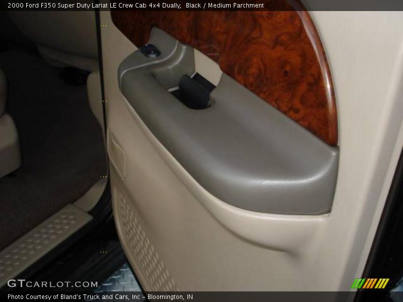 Black / Medium Parchment 2000 Ford F350 Super Duty Lariat LE Crew Cab 4x4 Dually