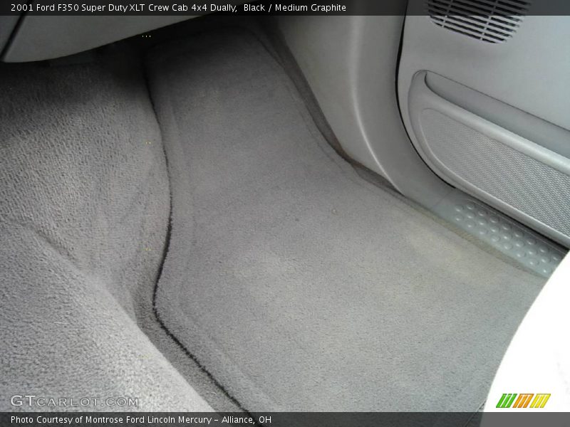 Black / Medium Graphite 2001 Ford F350 Super Duty XLT Crew Cab 4x4 Dually