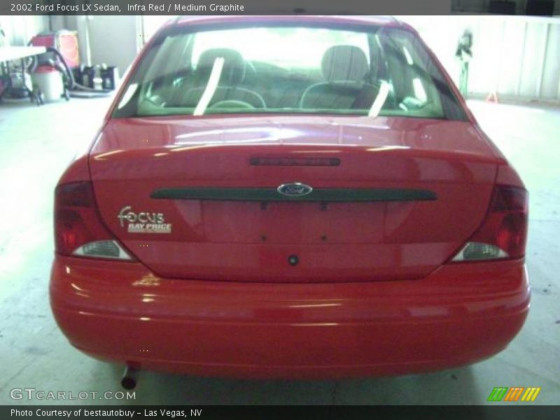 Infra Red / Medium Graphite 2002 Ford Focus LX Sedan