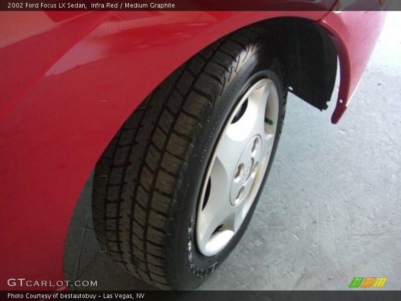 Infra Red / Medium Graphite 2002 Ford Focus LX Sedan