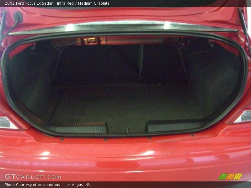 Infra Red / Medium Graphite 2002 Ford Focus LX Sedan