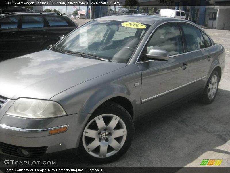 Silverstone Grey Metallic / Grey 2002 Volkswagen Passat GLX Sedan