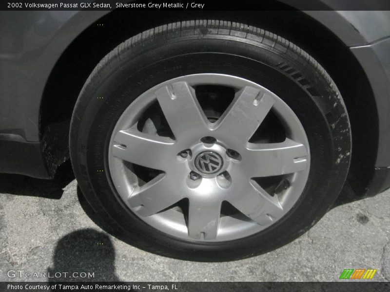 Silverstone Grey Metallic / Grey 2002 Volkswagen Passat GLX Sedan
