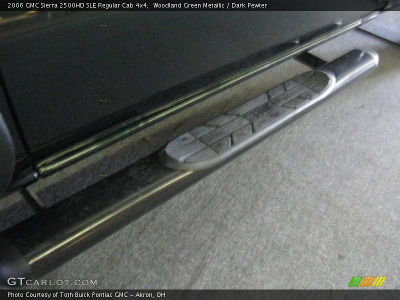Woodland Green Metallic / Dark Pewter 2006 GMC Sierra 2500HD SLE Regular Cab 4x4