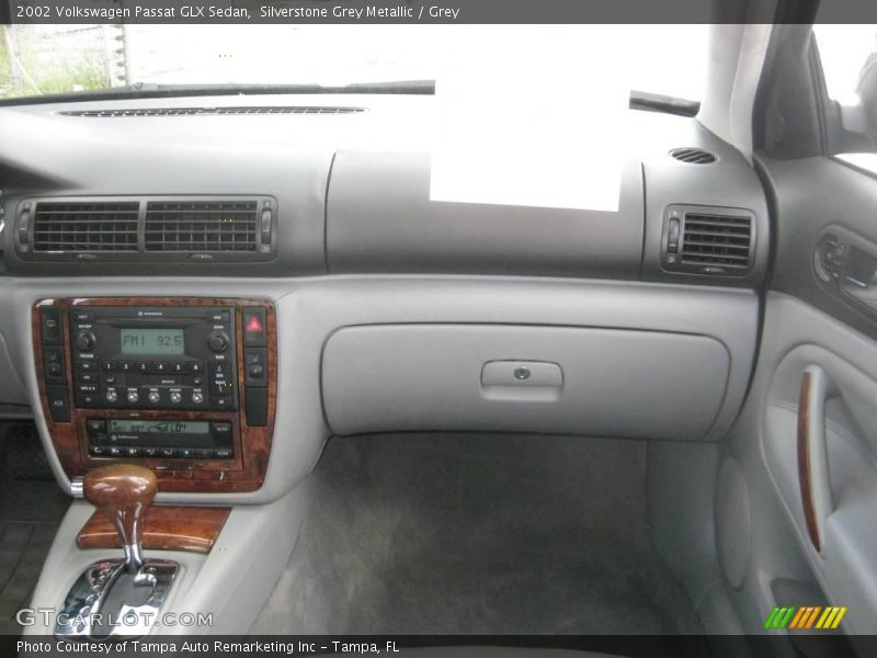 Silverstone Grey Metallic / Grey 2002 Volkswagen Passat GLX Sedan