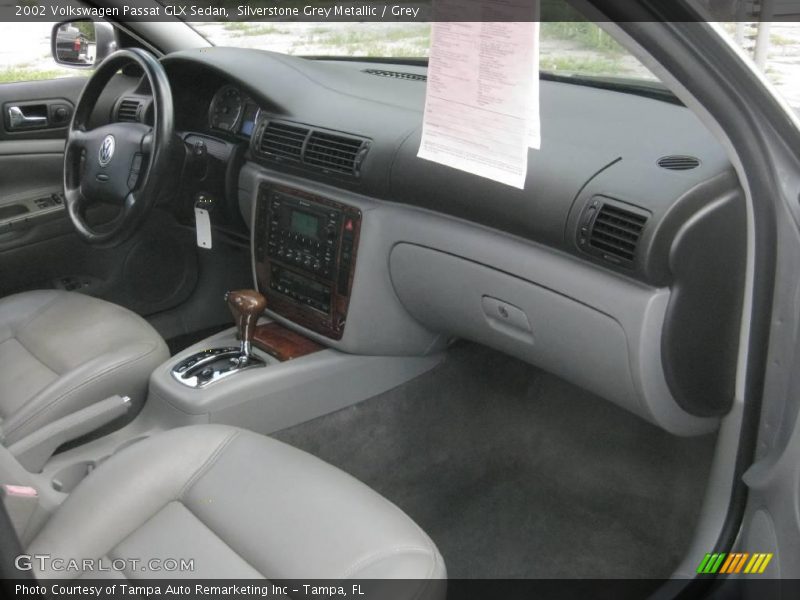 Silverstone Grey Metallic / Grey 2002 Volkswagen Passat GLX Sedan