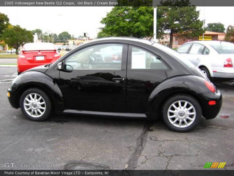 Uni Black / Cream Beige 2005 Volkswagen New Beetle GLS Coupe