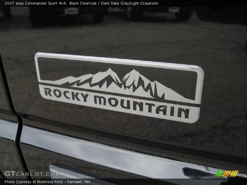 Black Clearcoat / Dark Slate Gray/Light Graystone 2007 Jeep Commander Sport 4x4