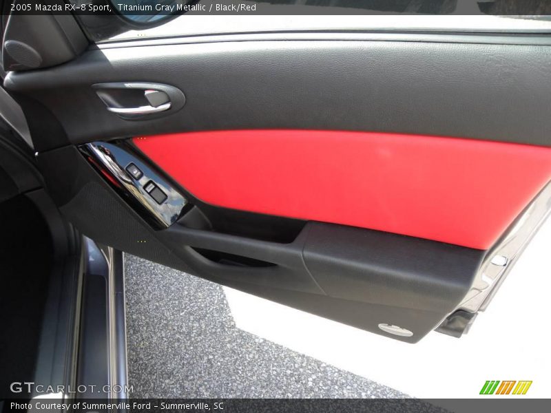 Titanium Gray Metallic / Black/Red 2005 Mazda RX-8 Sport