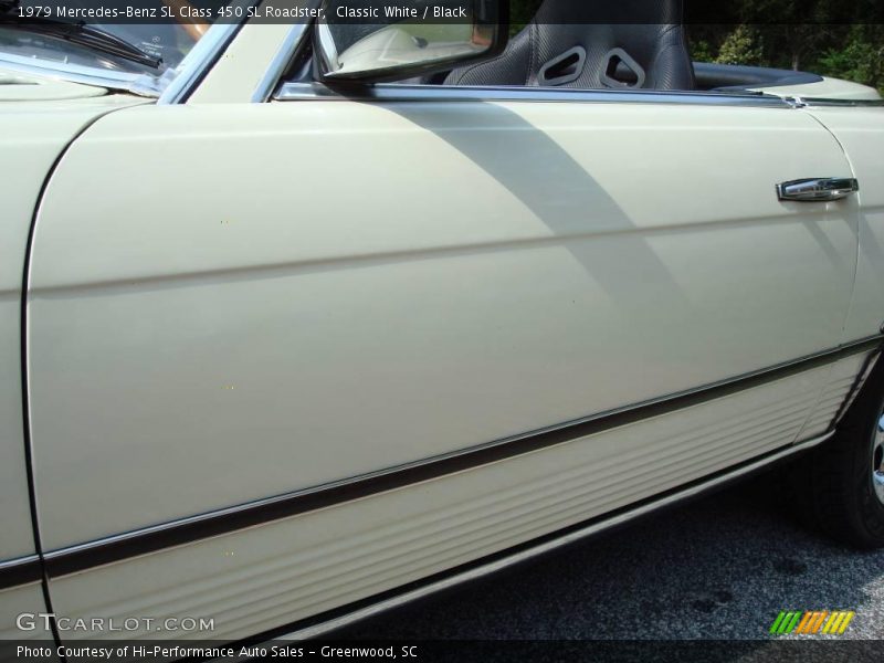 Classic White / Black 1979 Mercedes-Benz SL Class 450 SL Roadster