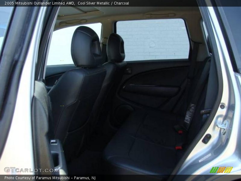 Cool Silver Metallic / Charcoal 2005 Mitsubishi Outlander Limited AWD