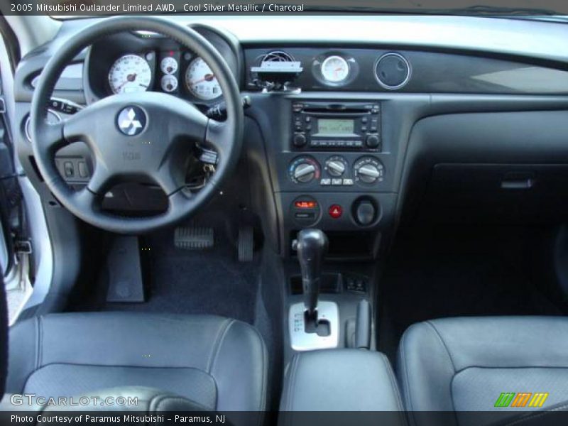 Cool Silver Metallic / Charcoal 2005 Mitsubishi Outlander Limited AWD