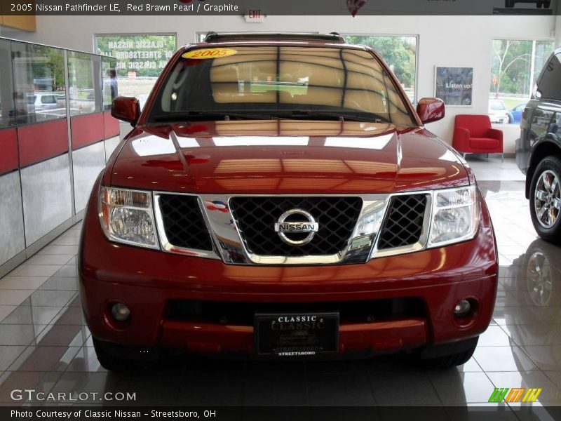 Red Brawn Pearl / Graphite 2005 Nissan Pathfinder LE